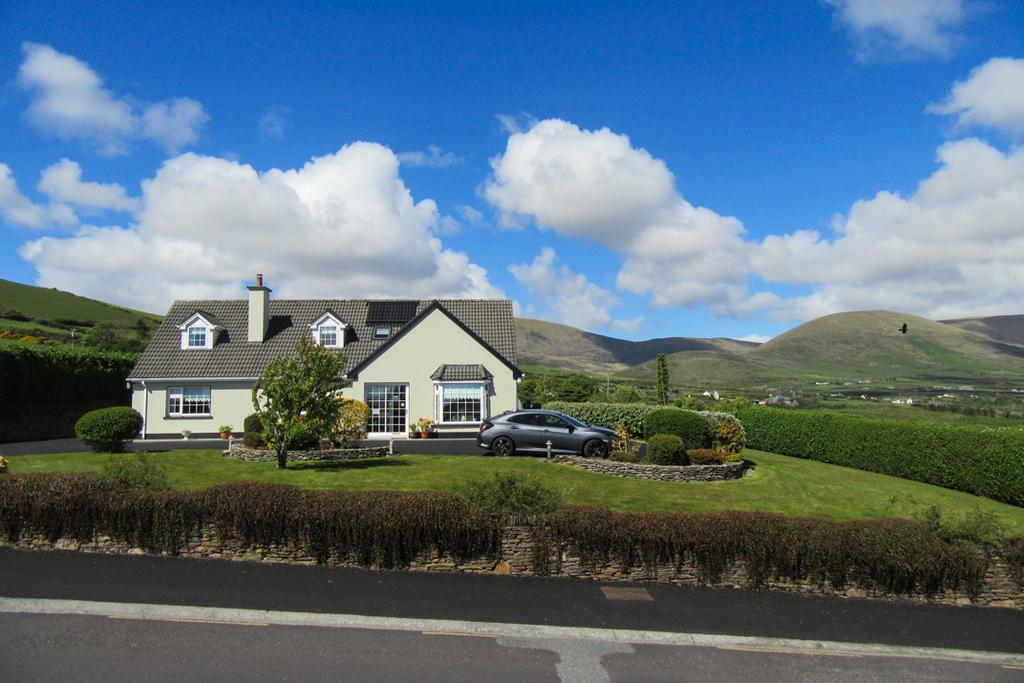 Doonshean View Bed And Breakfast ディングル エクステリア 写真